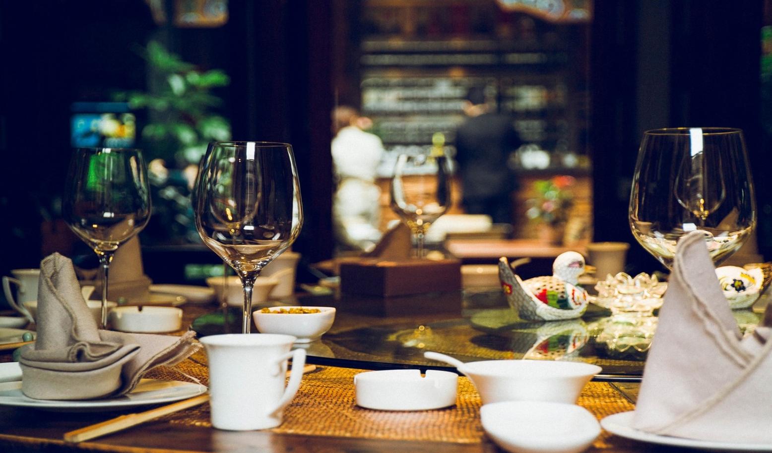成功酒店的策劃定位有哪幾個標準關鍵因素？